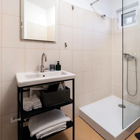 Centerside Apartament *